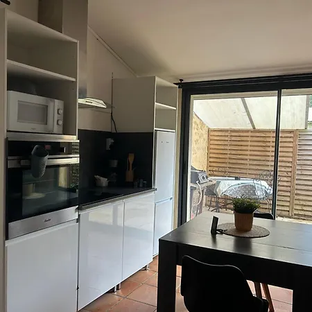 Maisonzen Lägenhet Pugnac